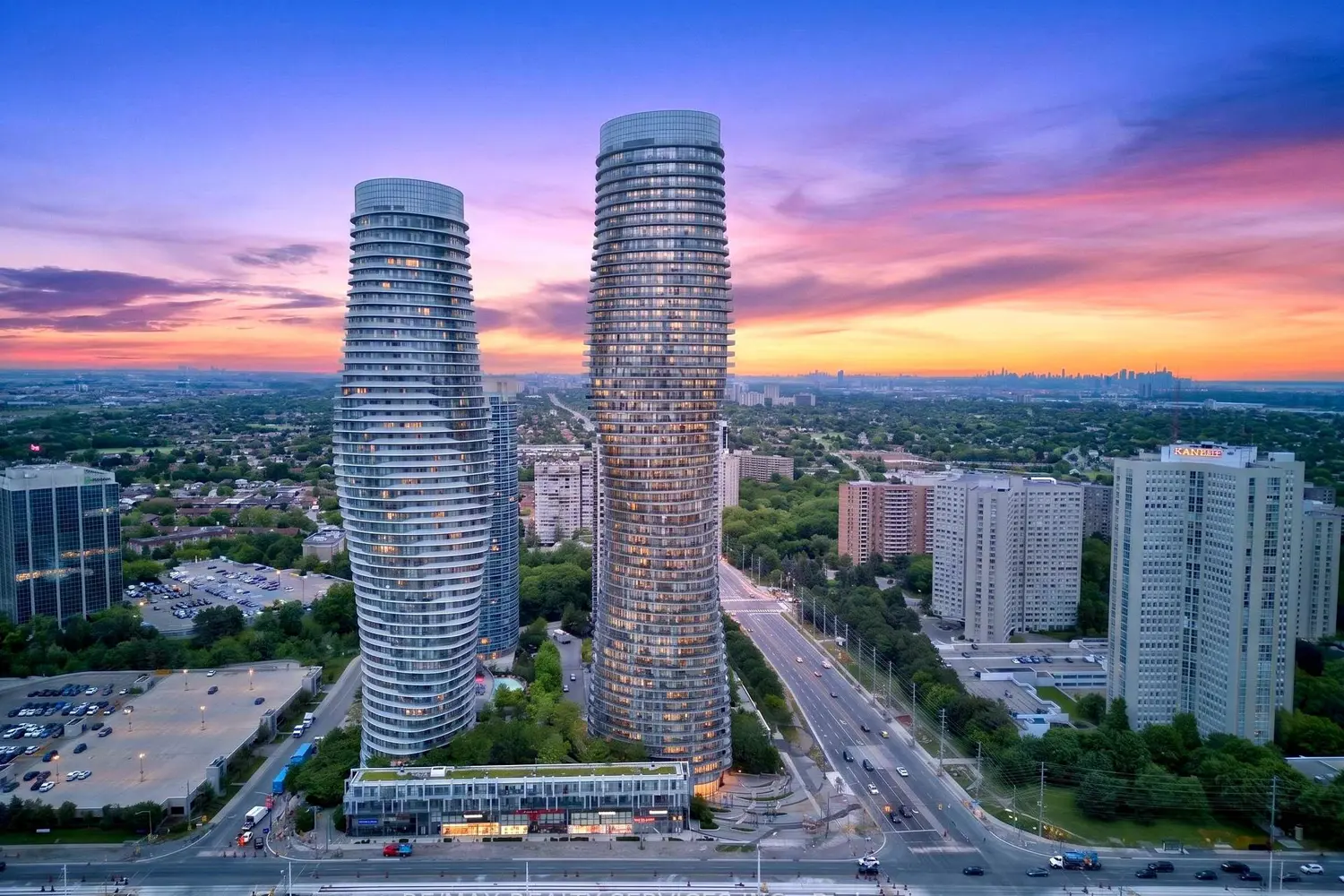 60 Absolute Avenue 4403