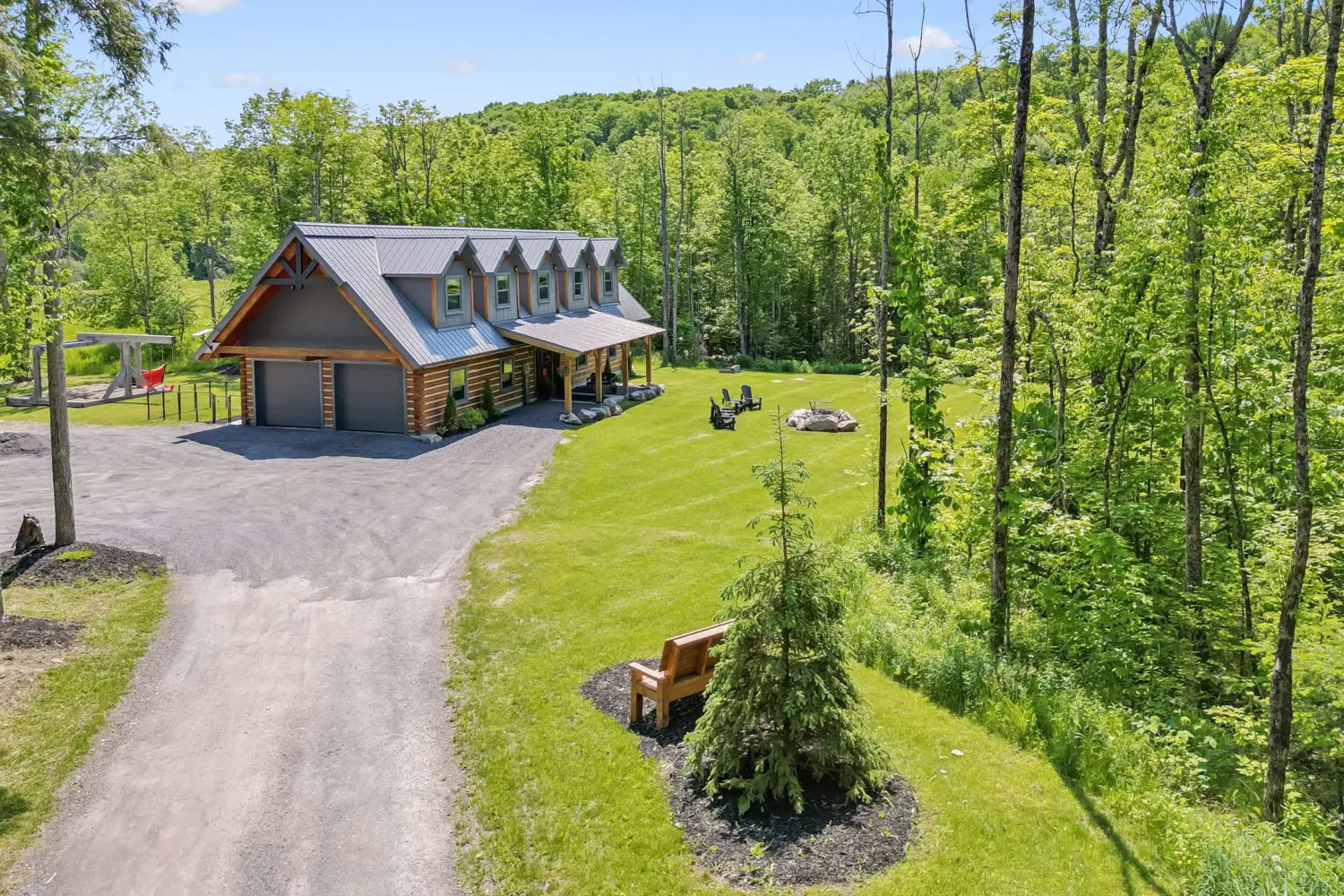 1105 Echo Beach Road photo 2
