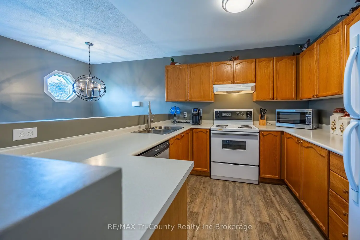 23 Magnolia Drive photo 5