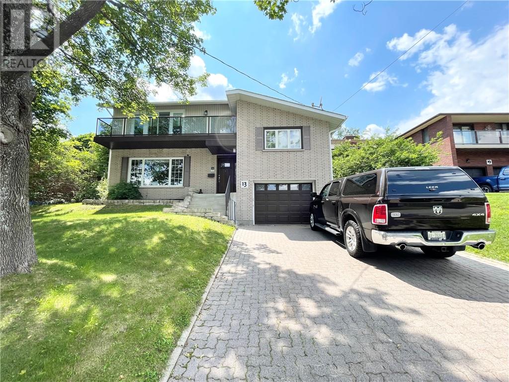 13 Lancaster Drive, Sudbury, ON, P3E3R5
