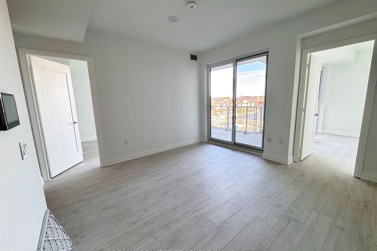 412 Silver Maple Road 428 photo 3