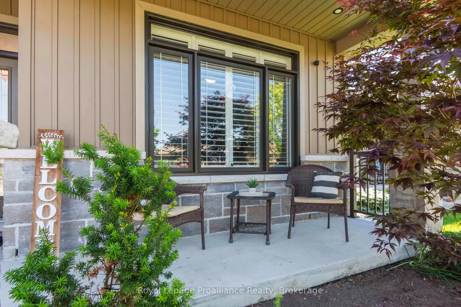 80 Ambrosia Terrace photo 4