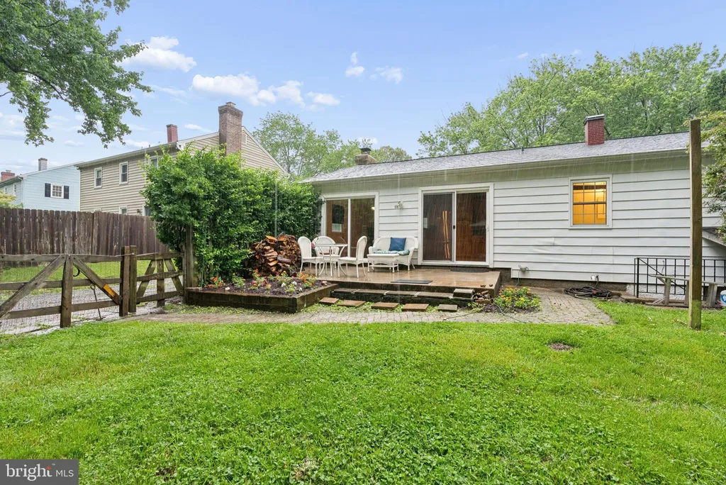 404 Crosby Rd, Baltimore, MD 21228