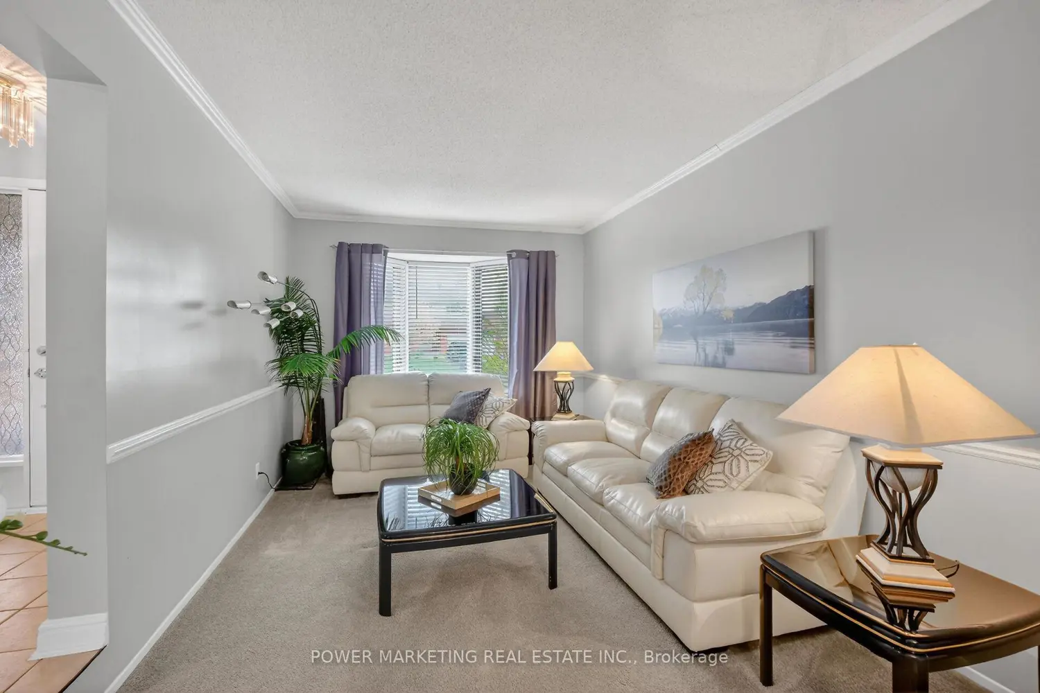 6451 Viseneau Drive photo 3