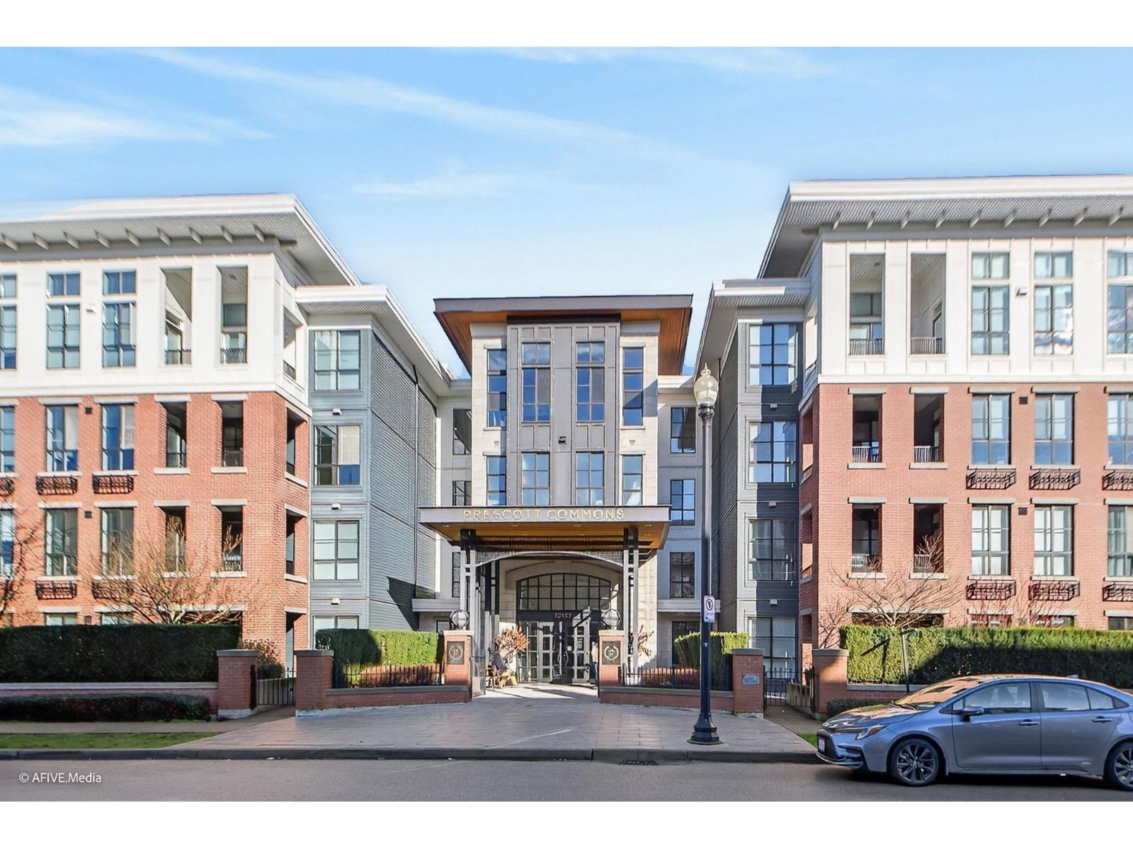 327-15137 33 Avenue, Surrey, BC, V3Z0Y1