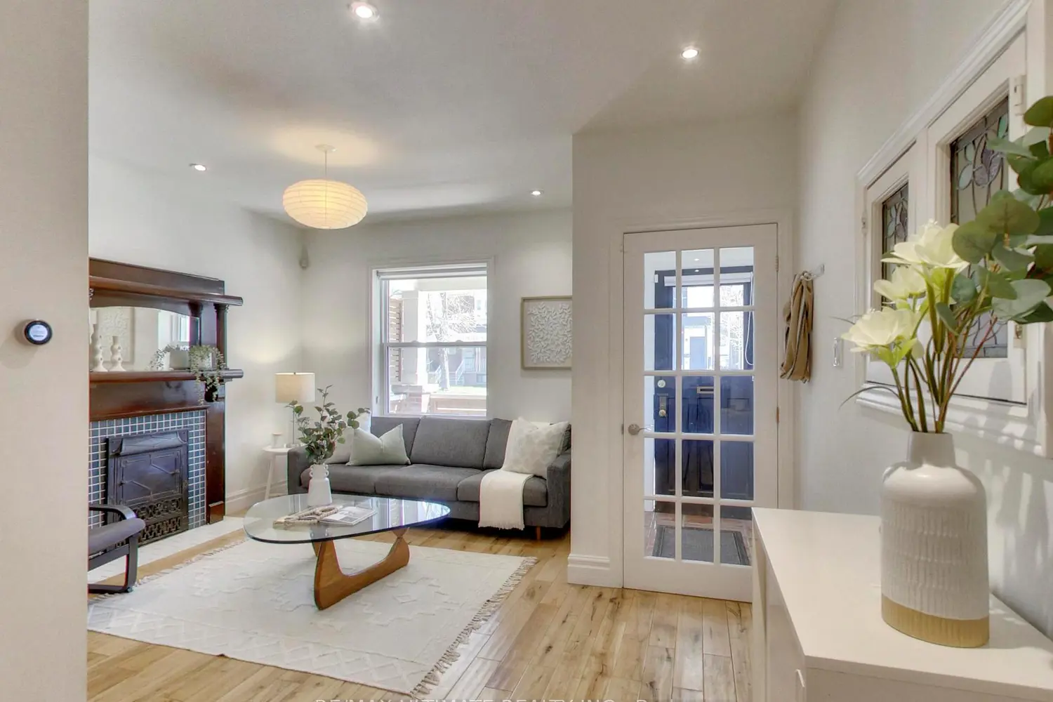 24 Pauline Avenue photo 3