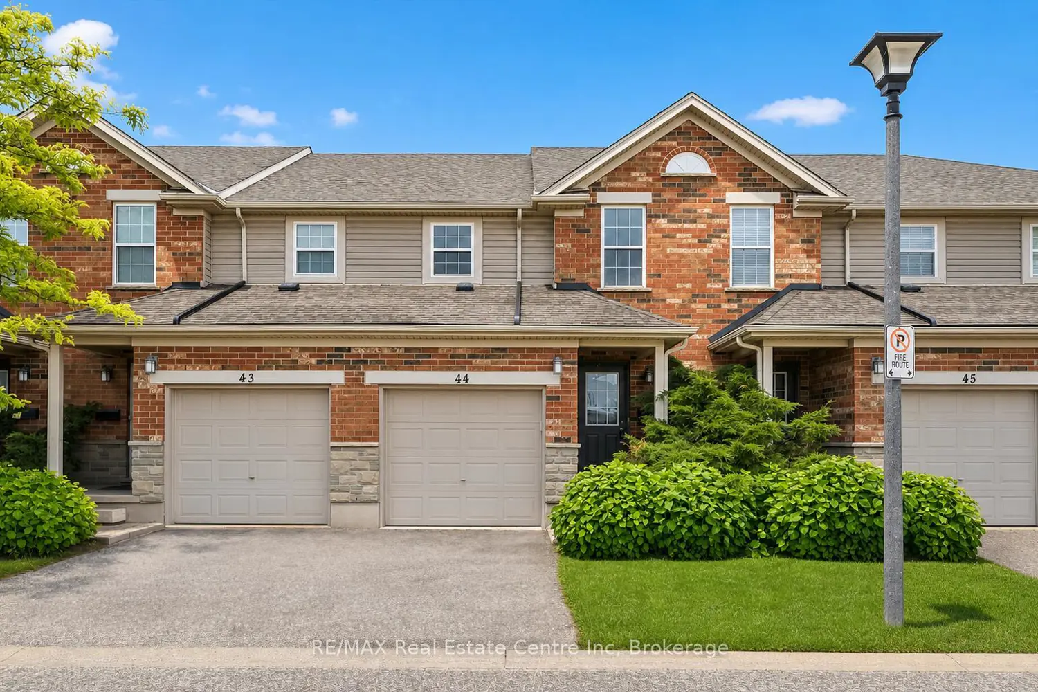 124 Gosling Gardens 44