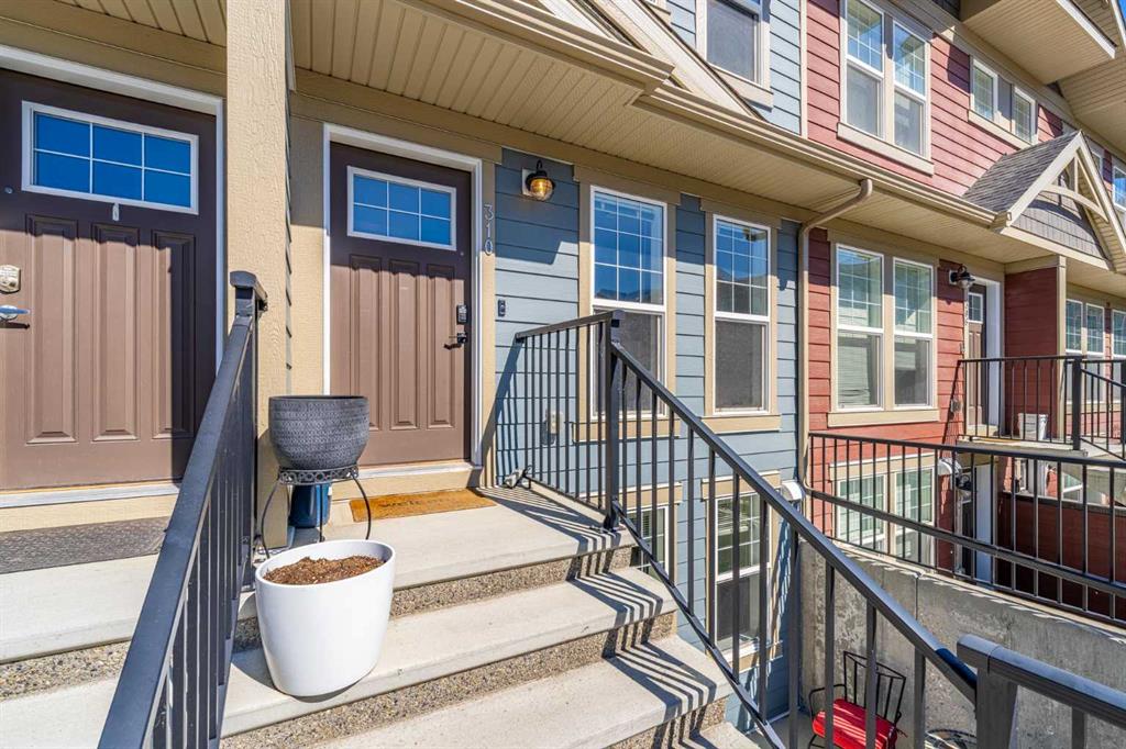 310 Cranbrook Square SE, Calgary, AB, T3M 3K8 photo 3