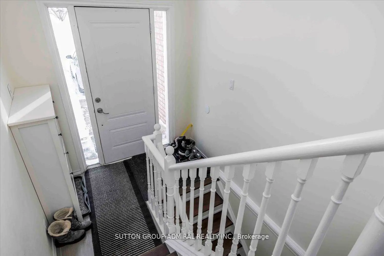 64 Copeman Crescent photo 3