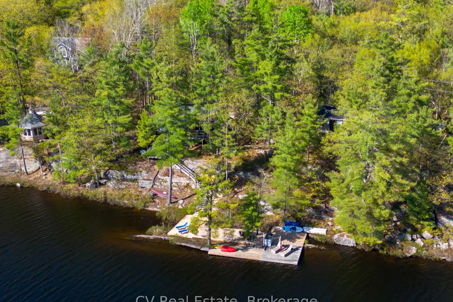 28 Redwing Drive photo 3