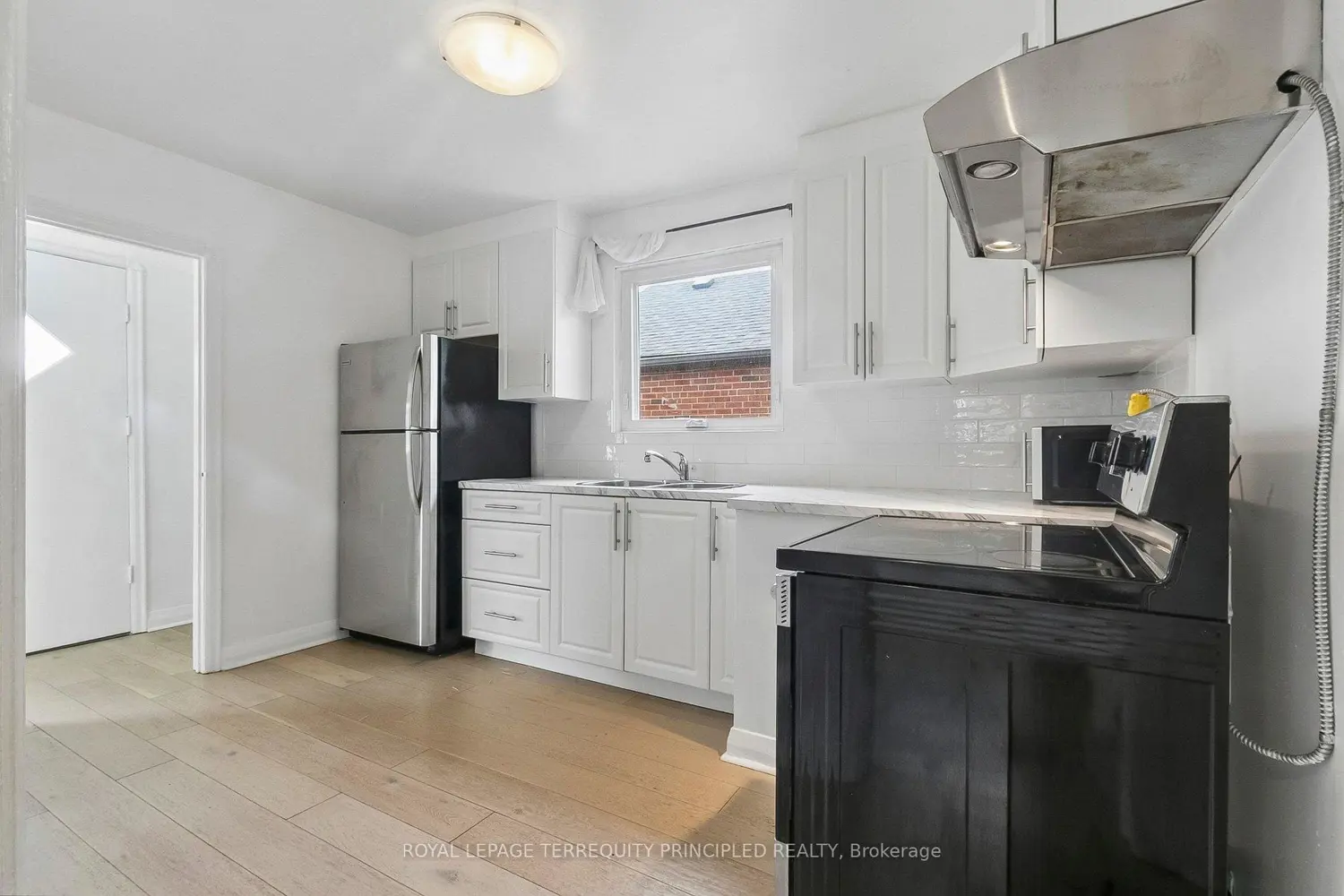 104 Galbraith Avenue photo 5