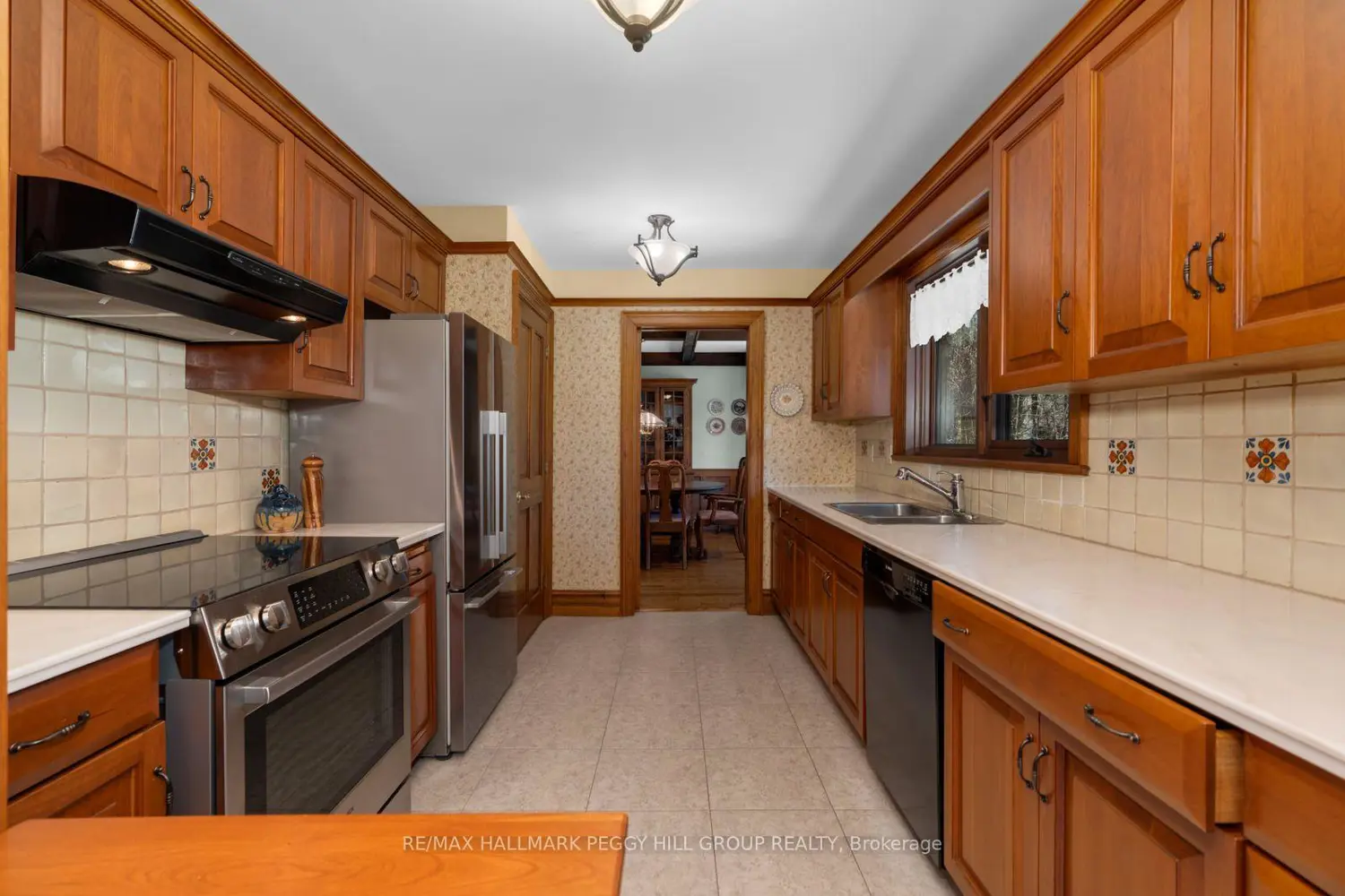 26 Cathedral Pines Road photo 5