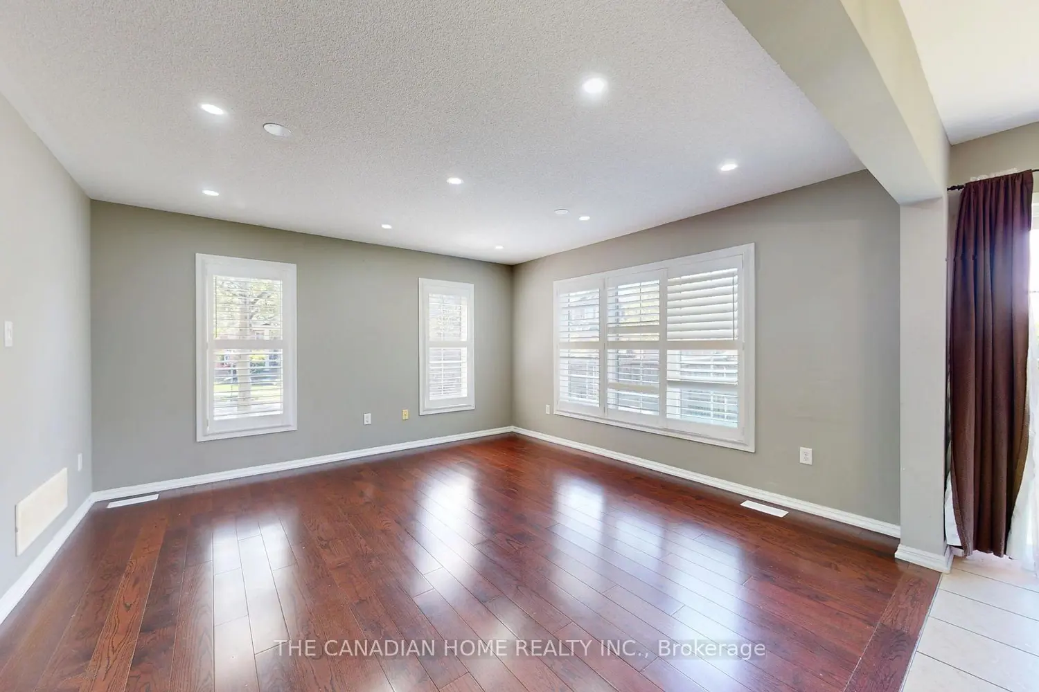 1004 Savoline Boulevard photo 4