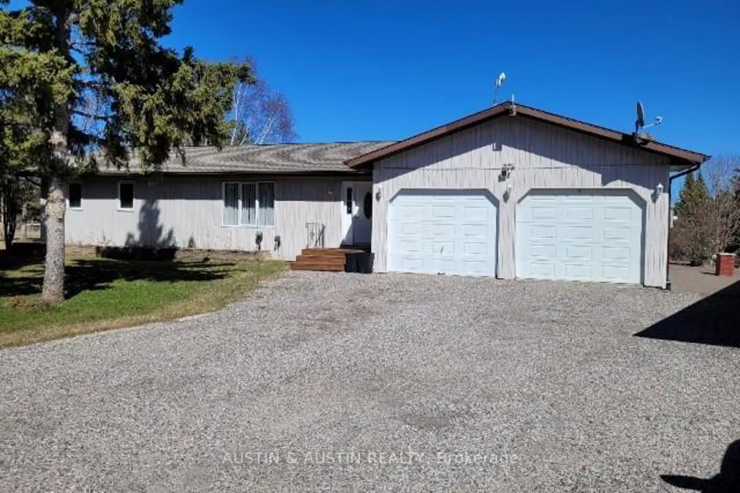 2 Lakeview Road photo 2