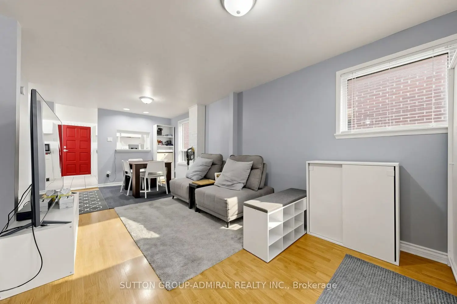 75 Rockcliffe Boulevard photo 4