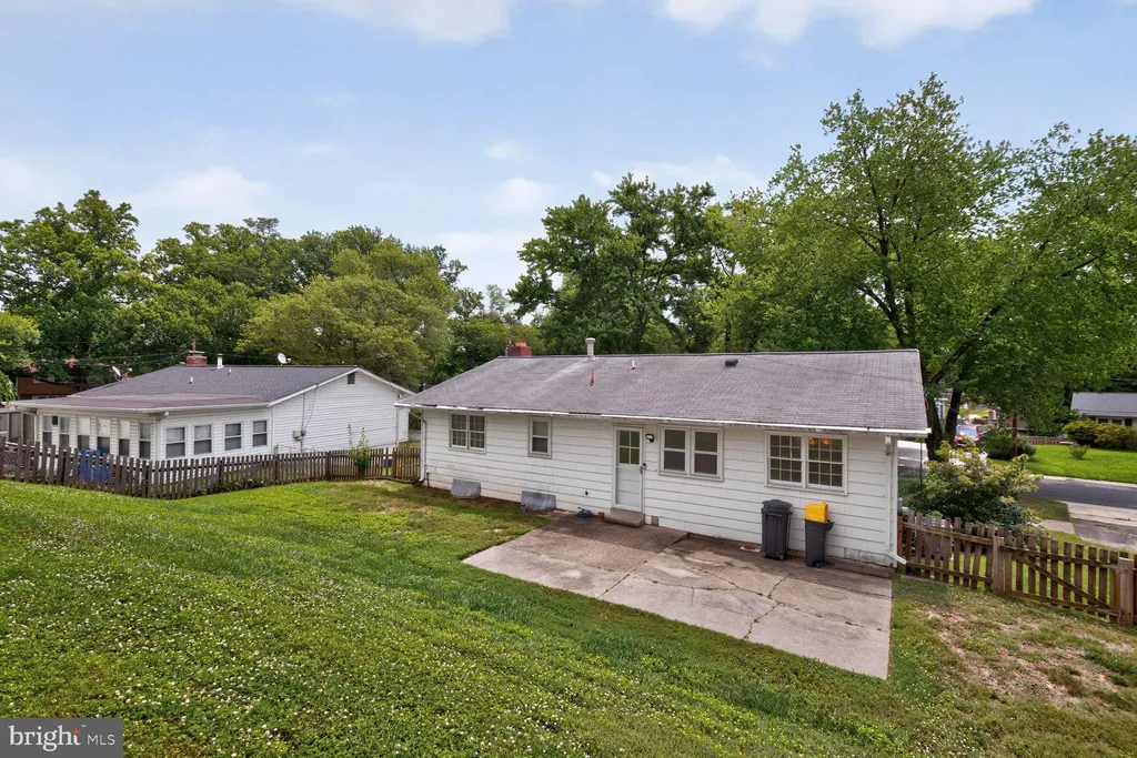 1326 Gresham Road, Silver Spring, MD 20904 photo 5
