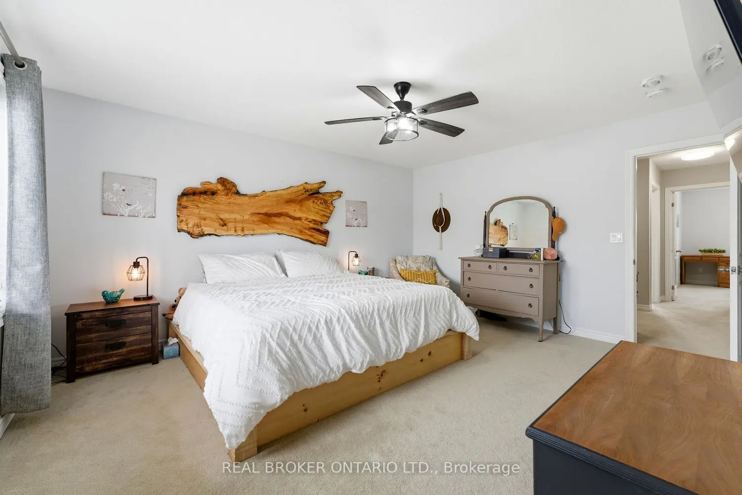 6 Freer Drive photo 3