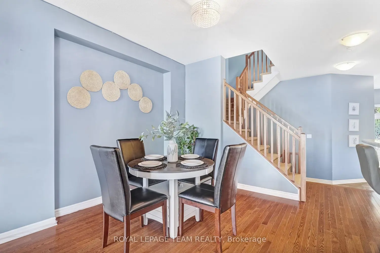 2477 Regatta Avenue photo 5
