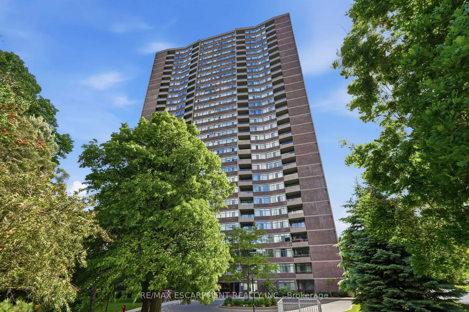 3100 Kirwin Avenue 206 photo 2