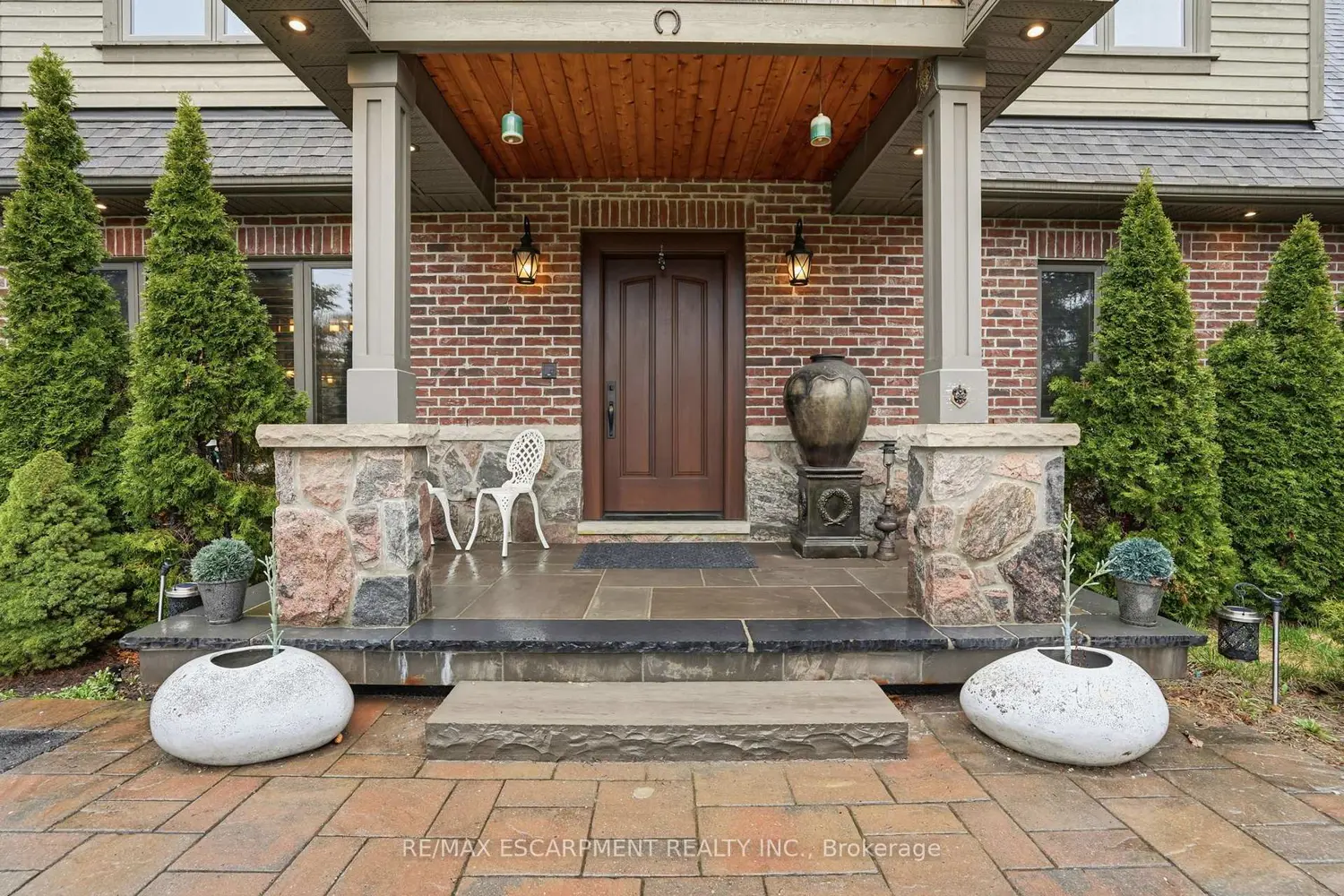 630 Kedleston Way photo 2