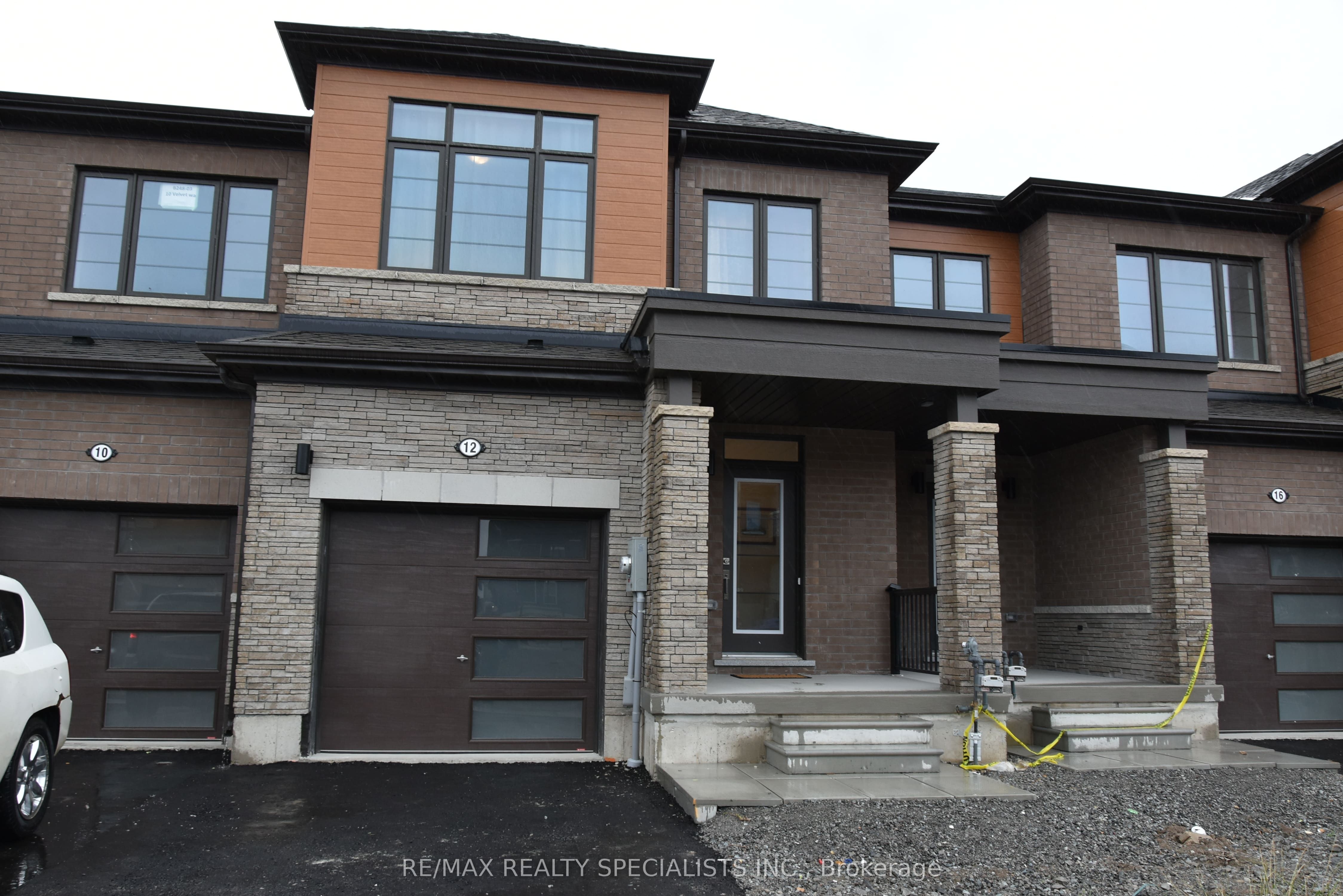 12 Velvet Way, Thorold, ON, L2V 0B7