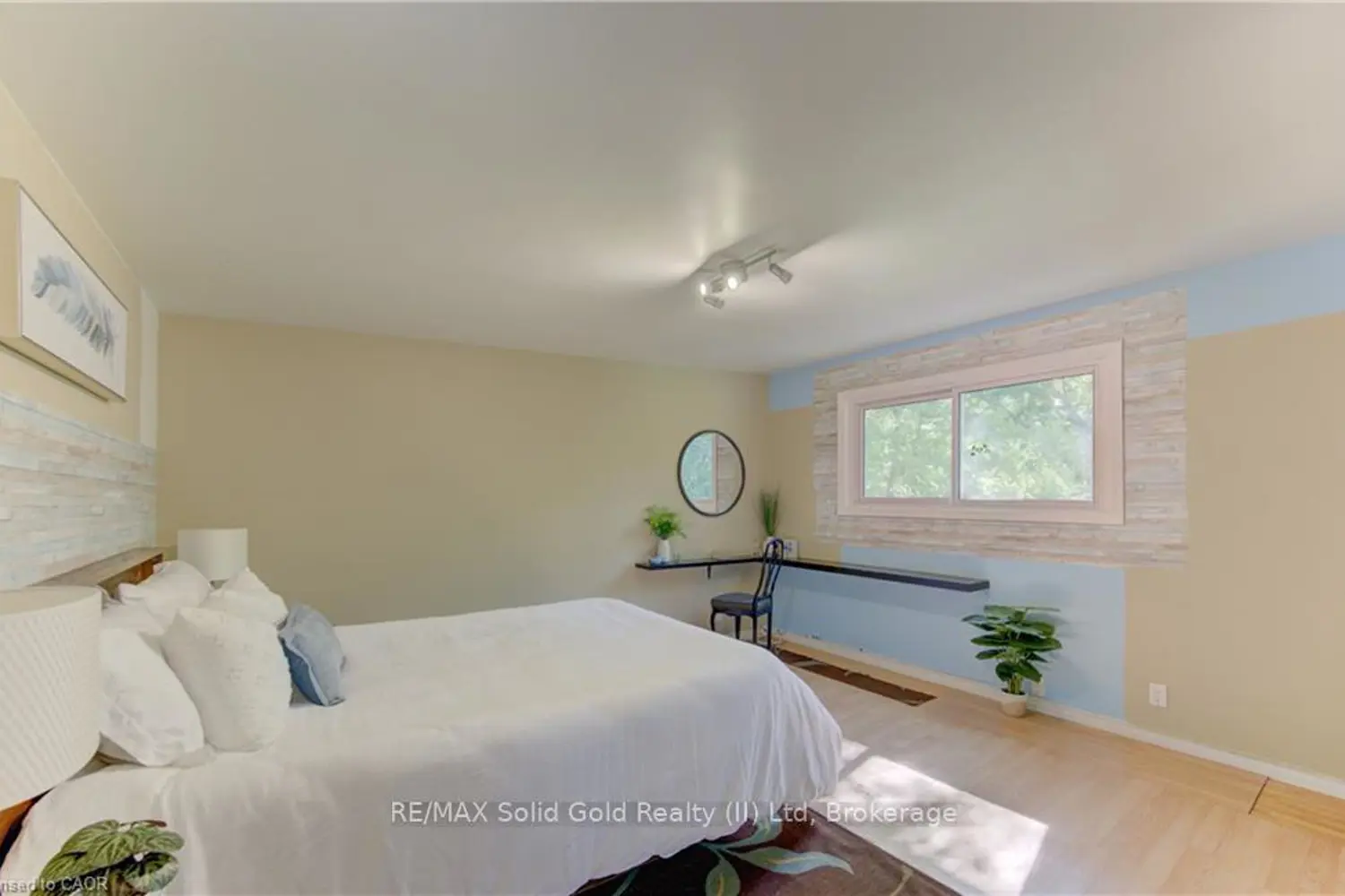 141 Franklin Street photo 5