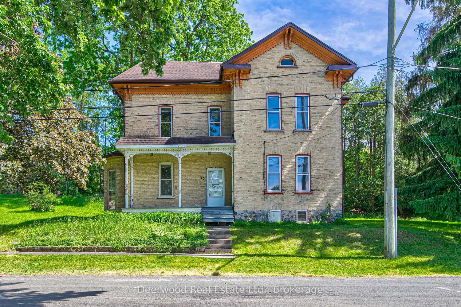 33 Scheifele Place