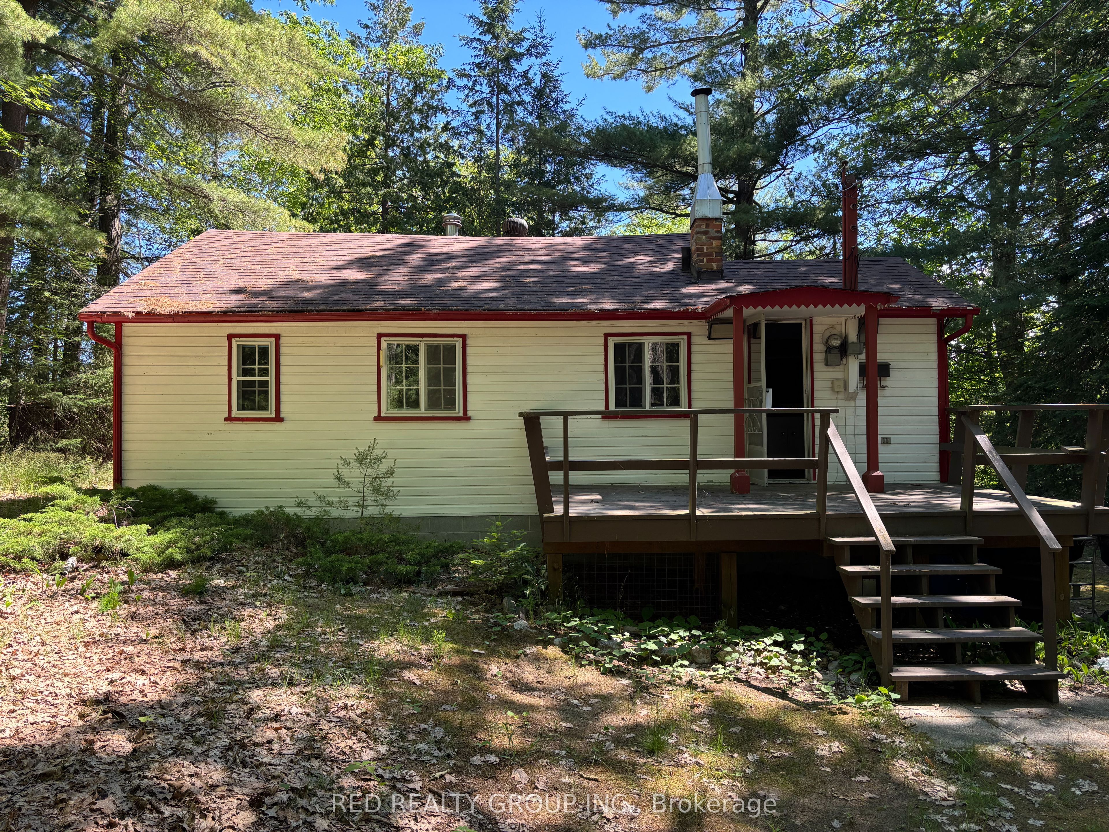 195 Sunnidale Road S, Wasaga Beach, ON, L9Z 2T3