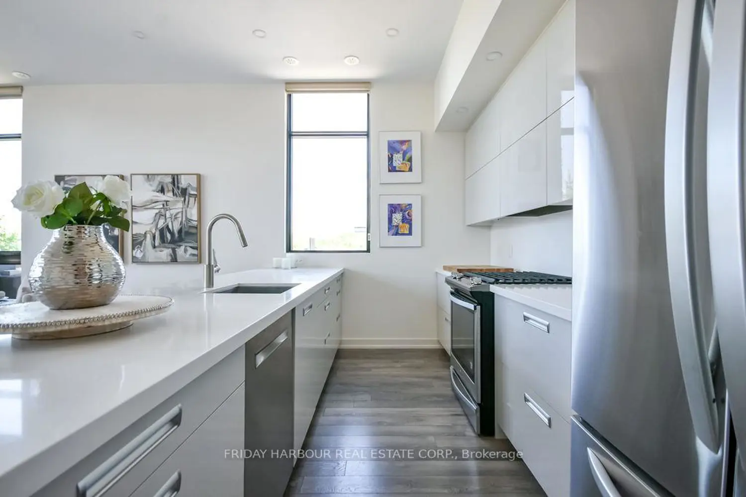 3533 Riva Avenue photo 4