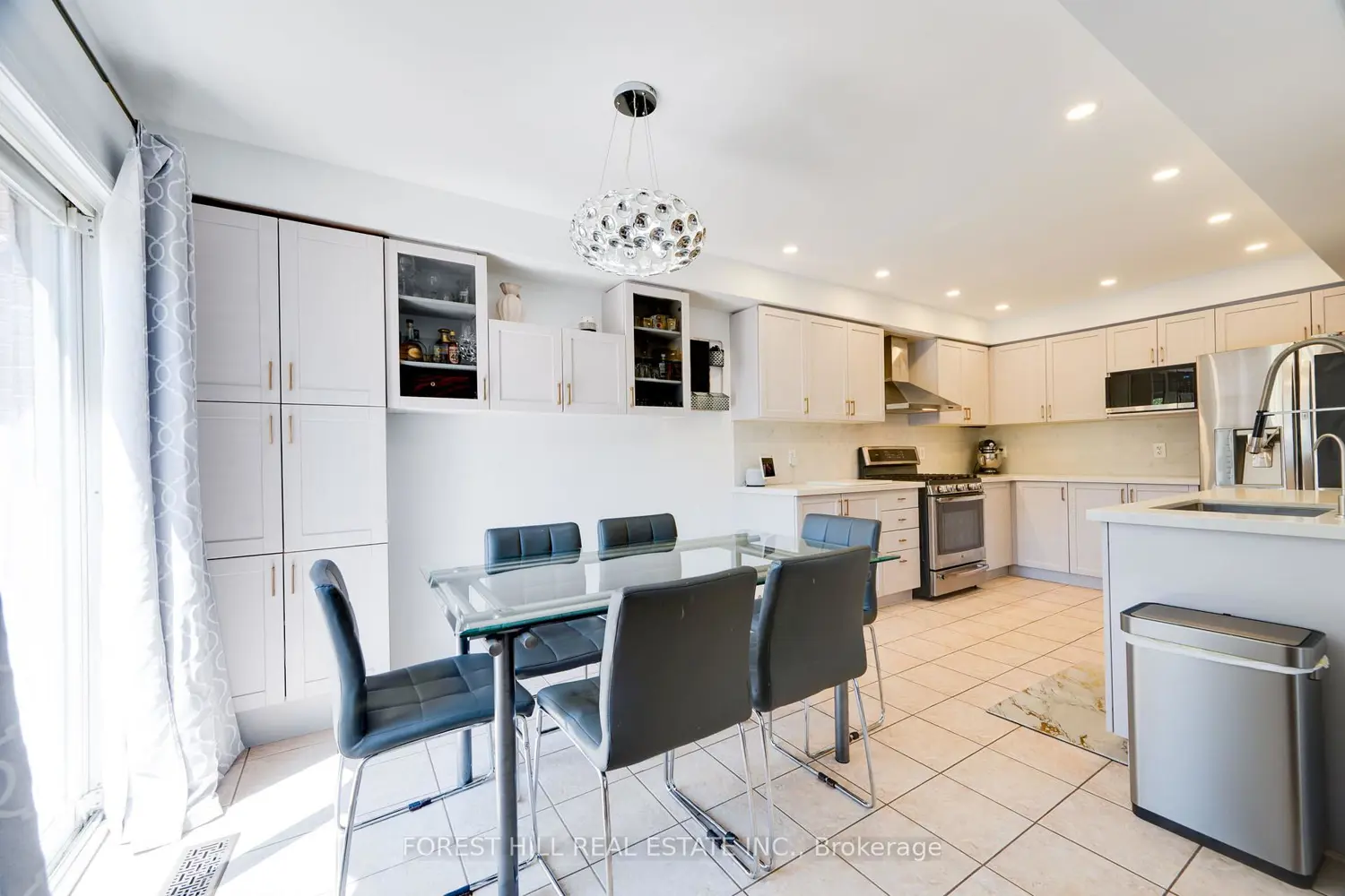 59 Banbrooke Crescent photo 2