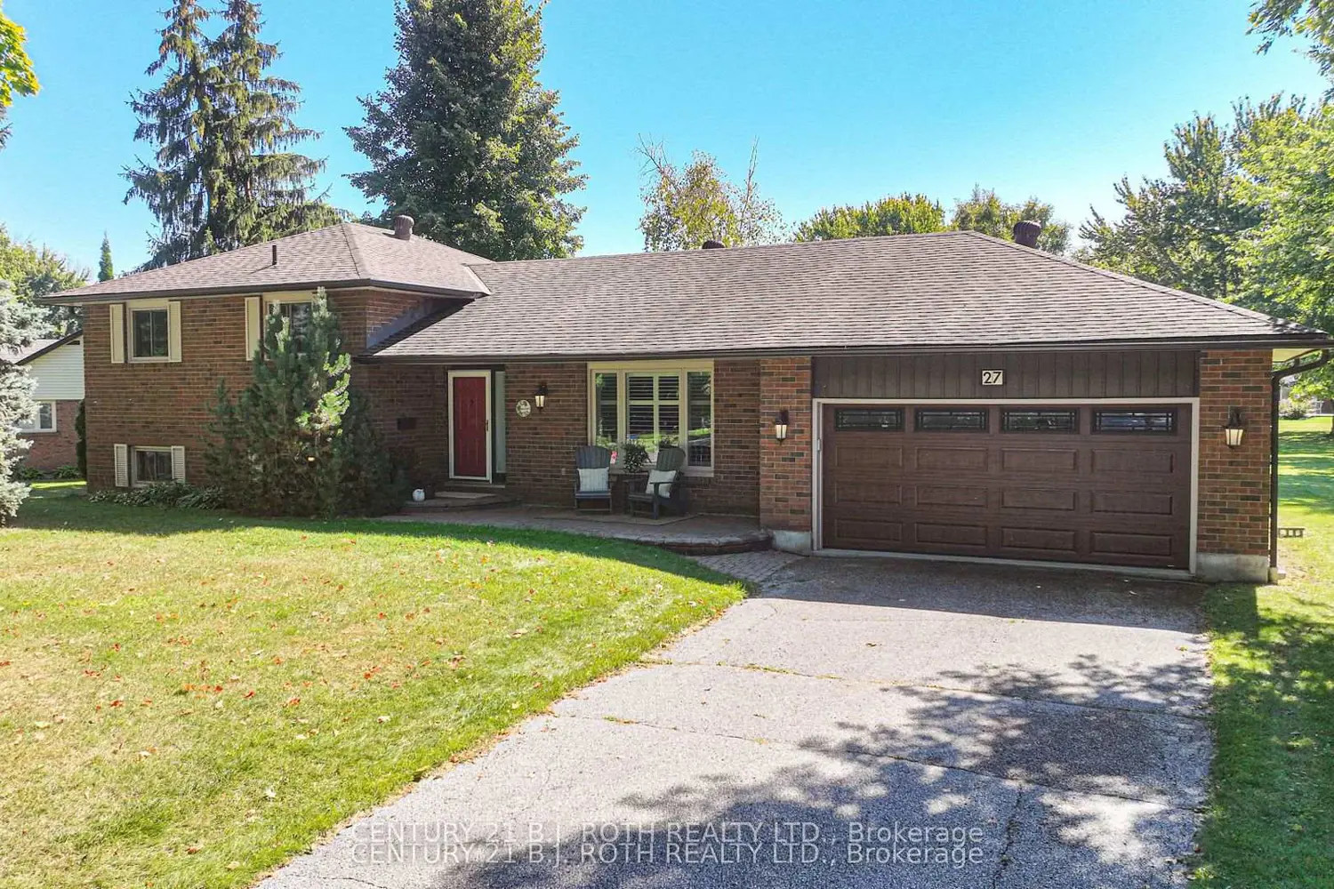 27 Thicketwood Place