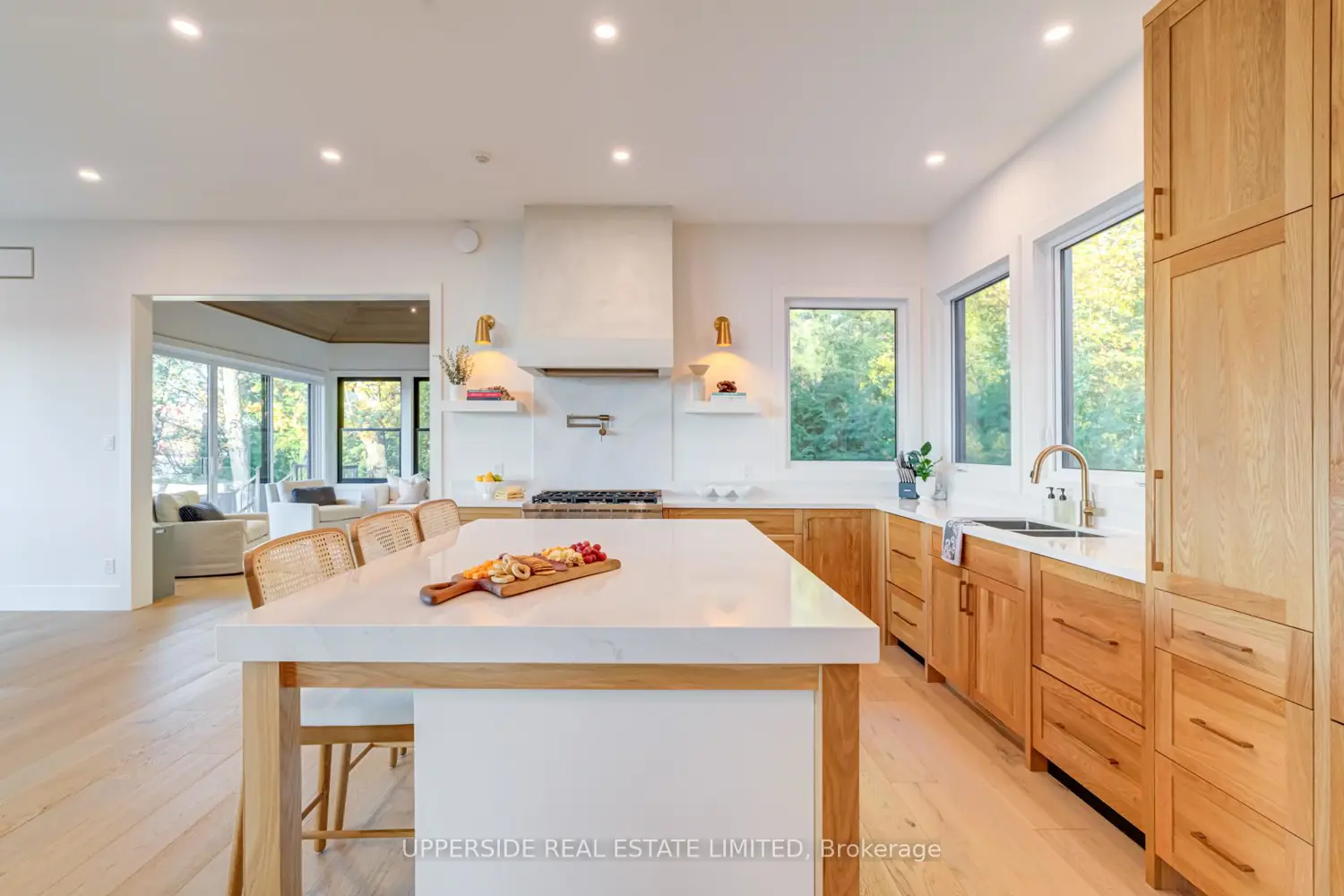 1348 Stephens Bay Road photo 2