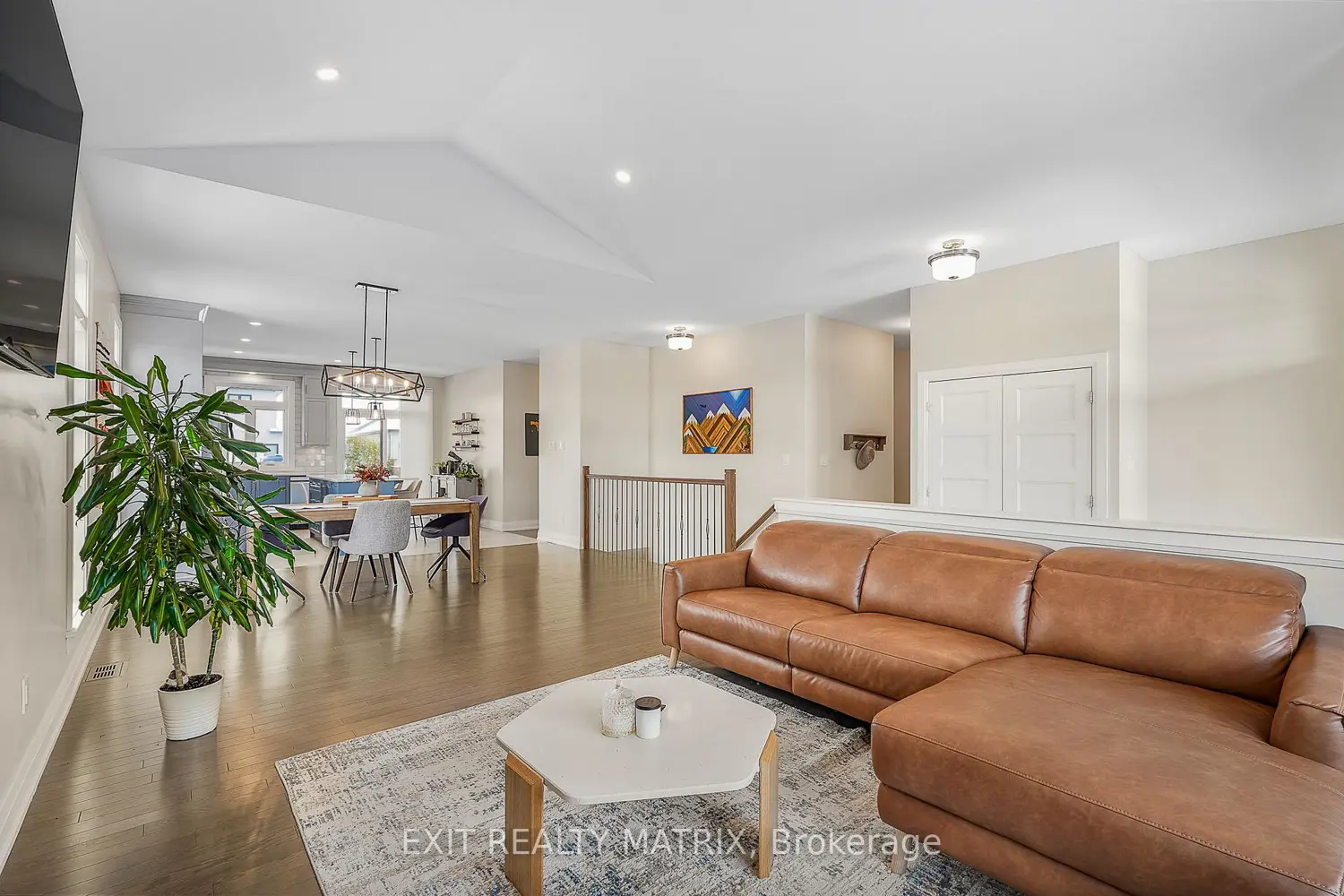128 Lyon Street photo 5