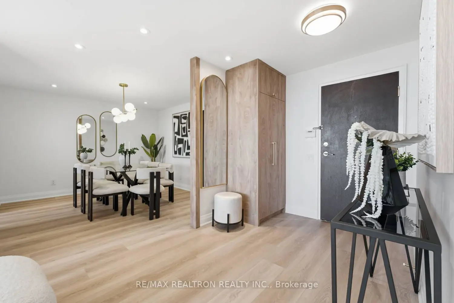 110 Promenade Circle 805