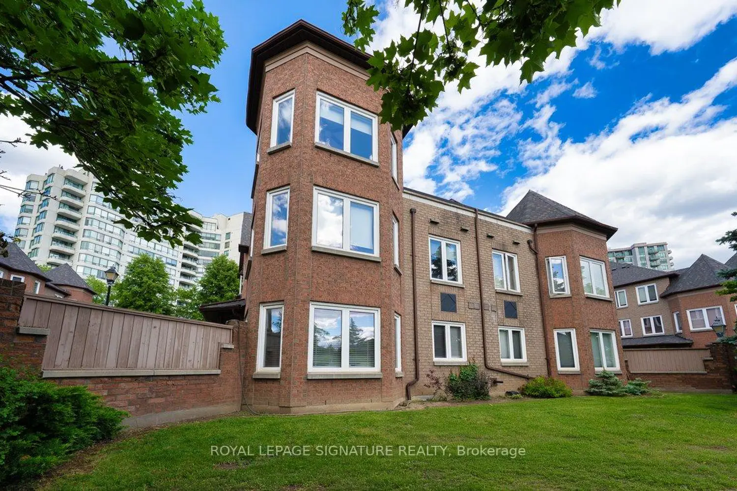 735 New Westminster Drive 59