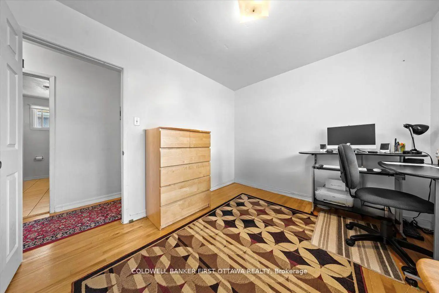 902 Watson Street photo 5