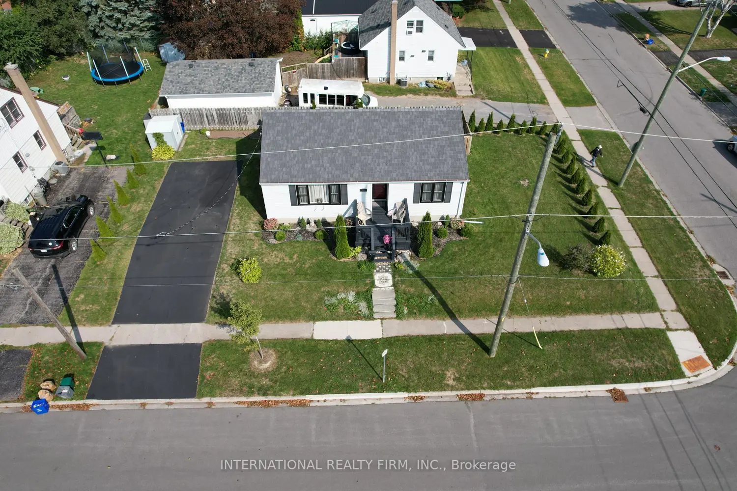 446 Harden Crescent