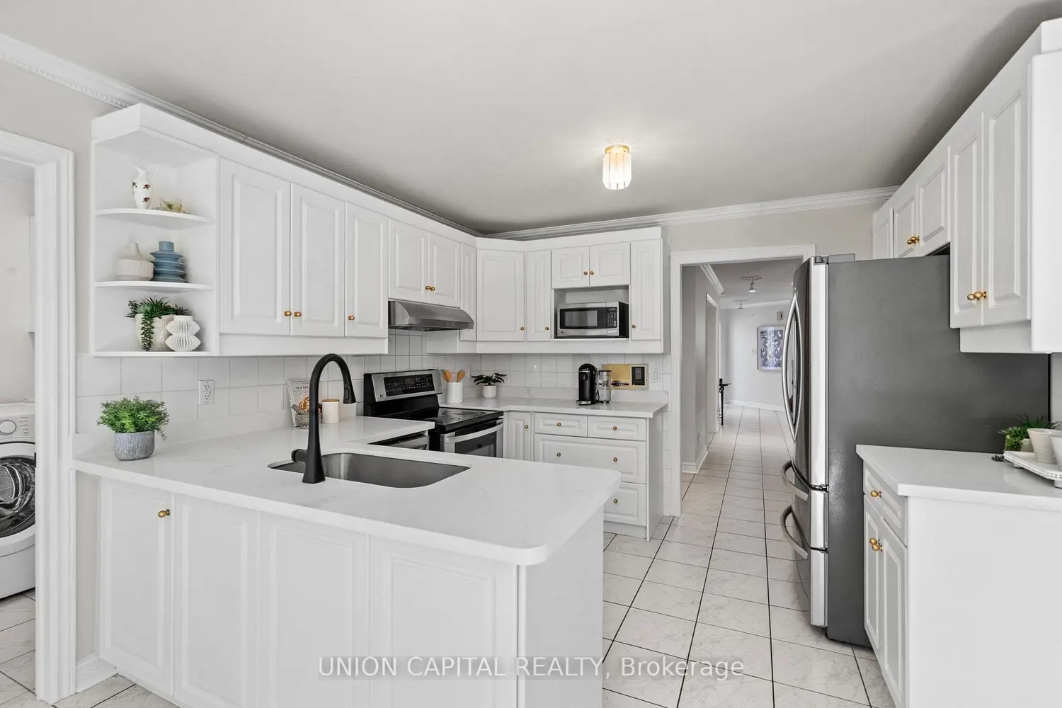 99 Abitibi Avenue photo 5