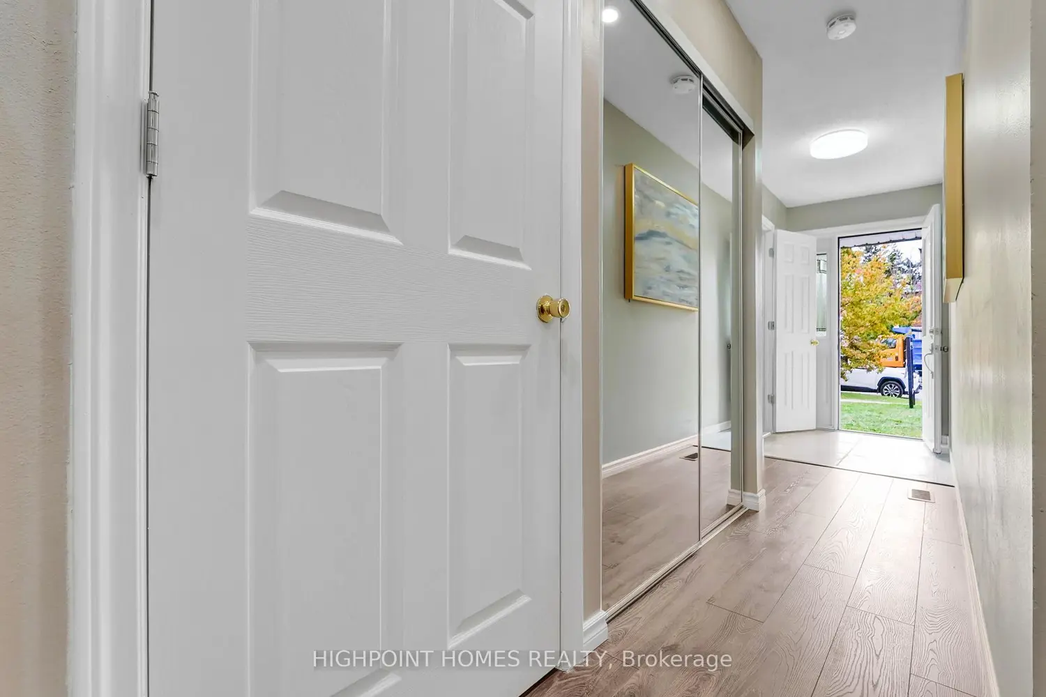62 Verne Crescent photo 3