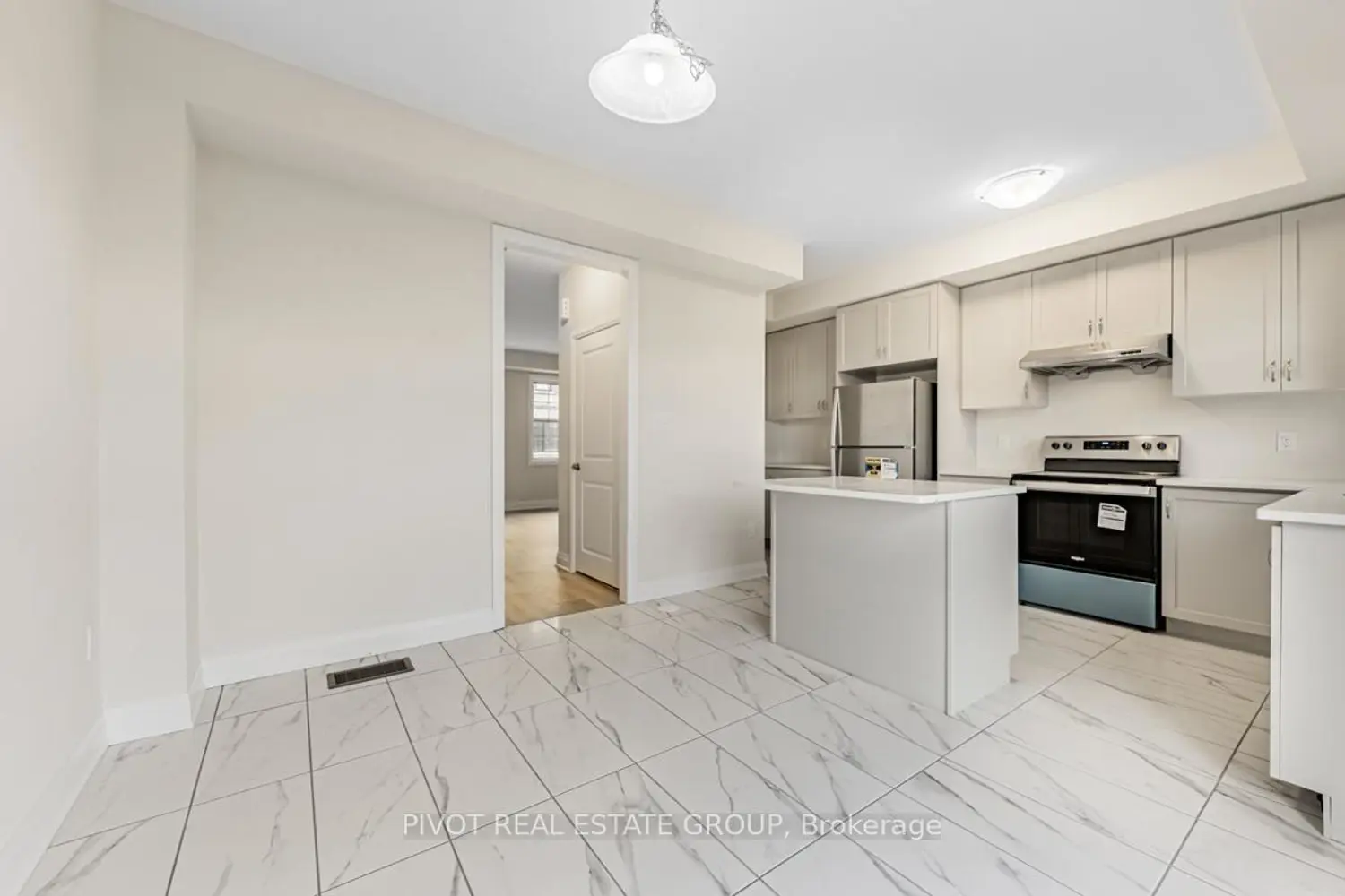 21 Kennisis Way photo 5