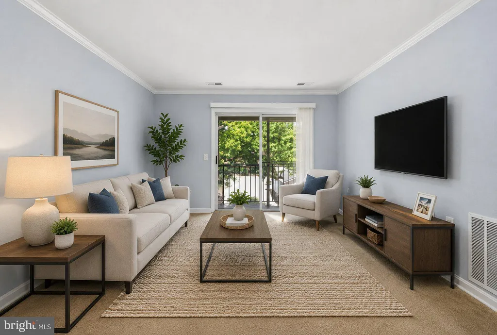 18322 Streamside Drive Unit 301, Gaithersburg, MD 20879 photo 2