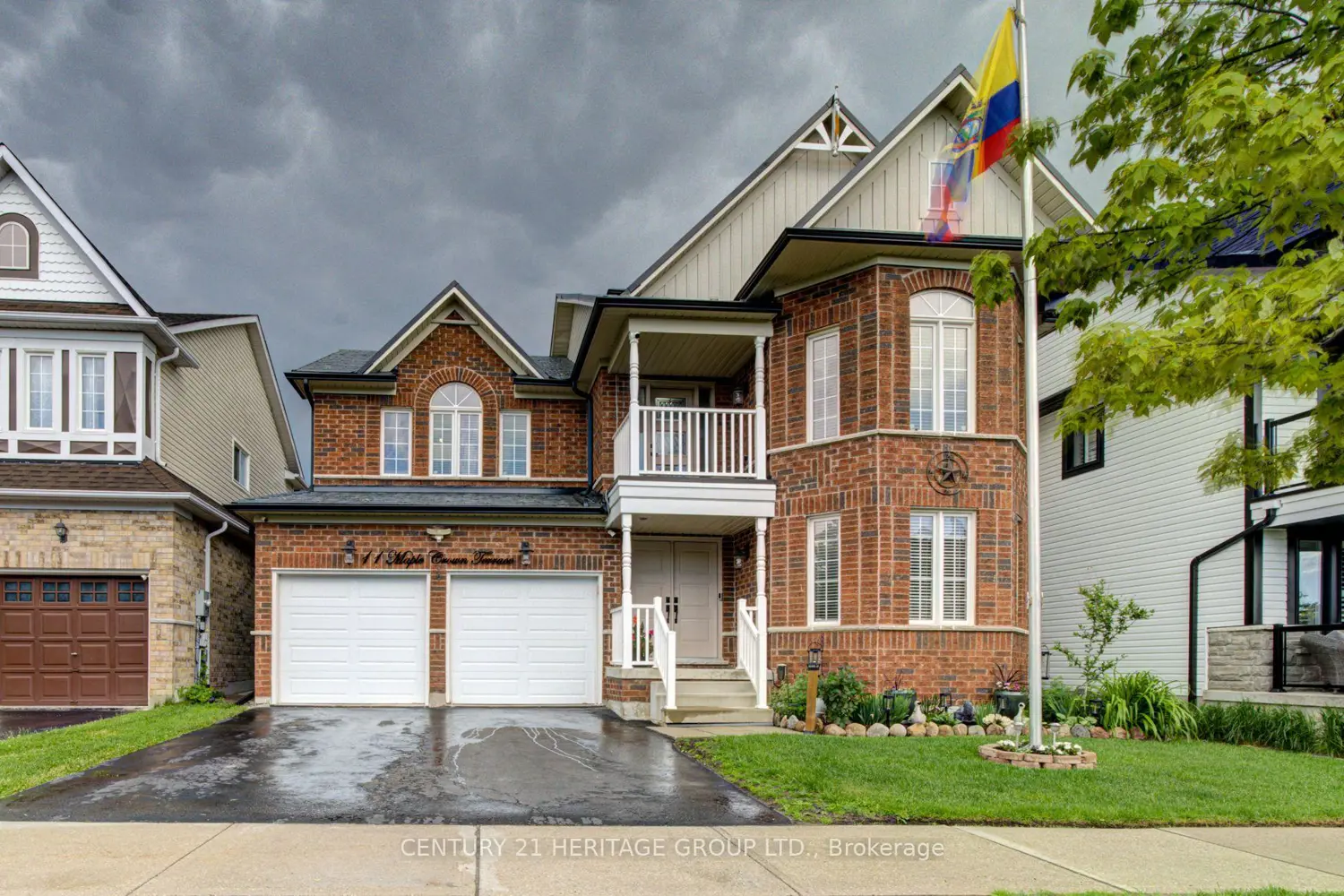 11 Maple Crown Terrace photo 2