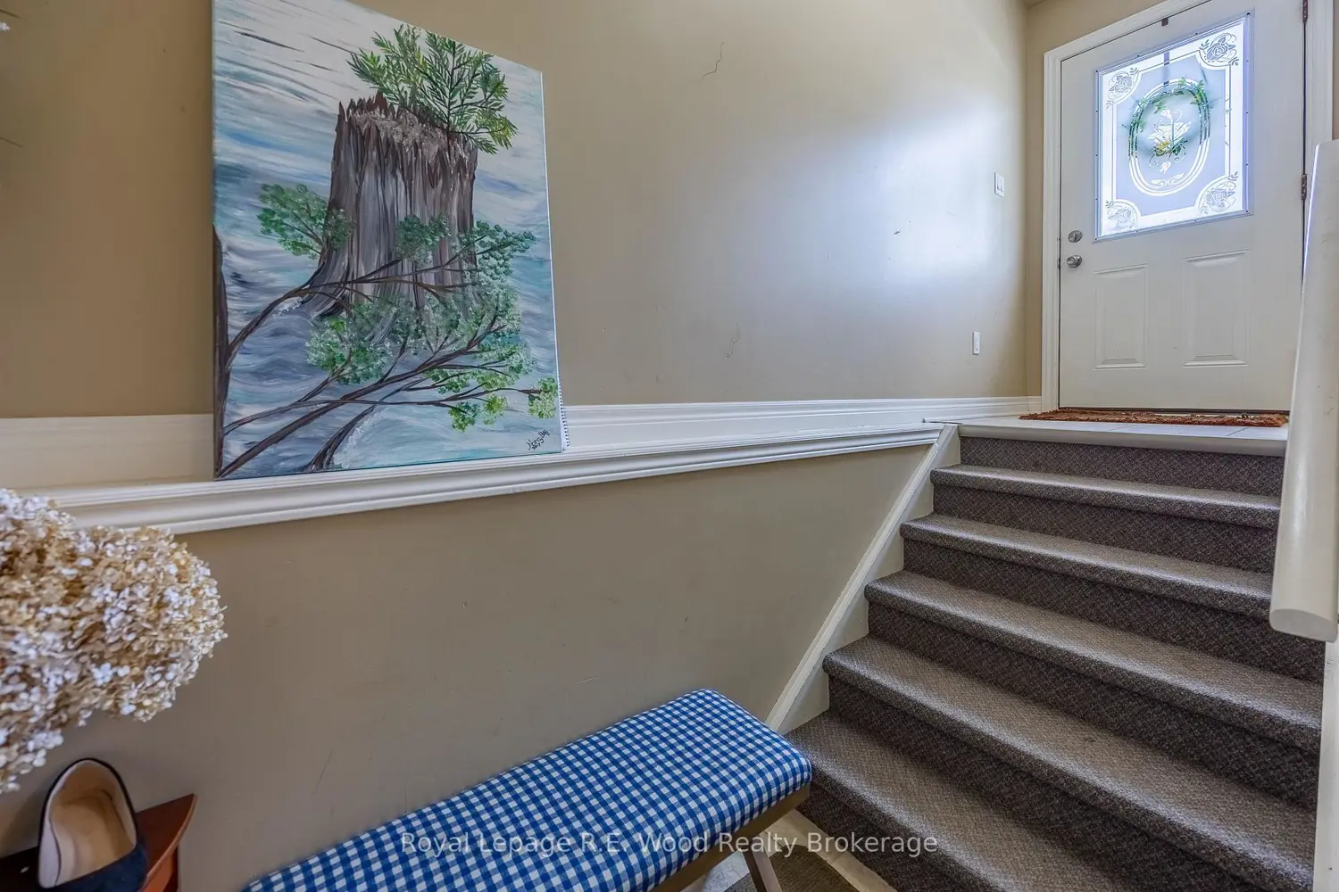 46 Oak Street photo 2