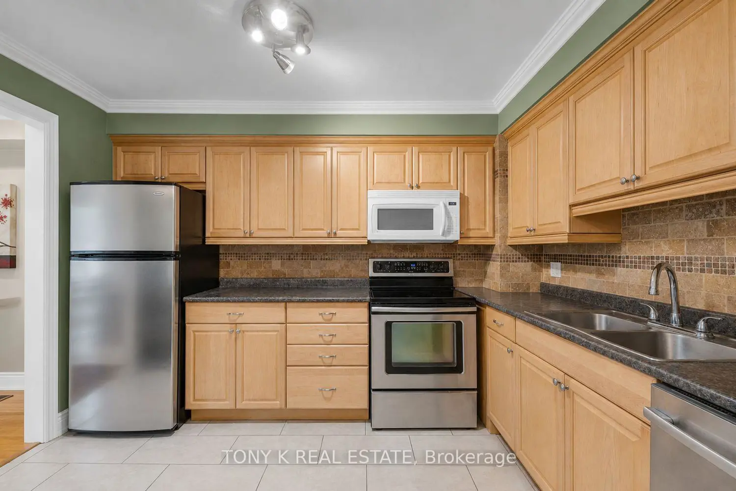 2035 Asta Drive 21 photo 4