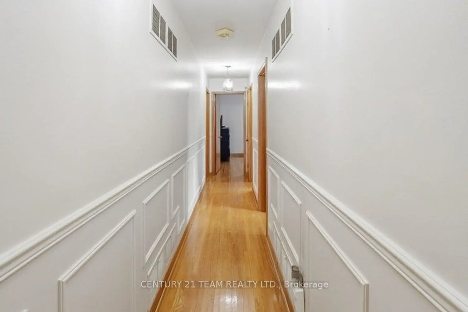 4131 Woodington Drive photo 4