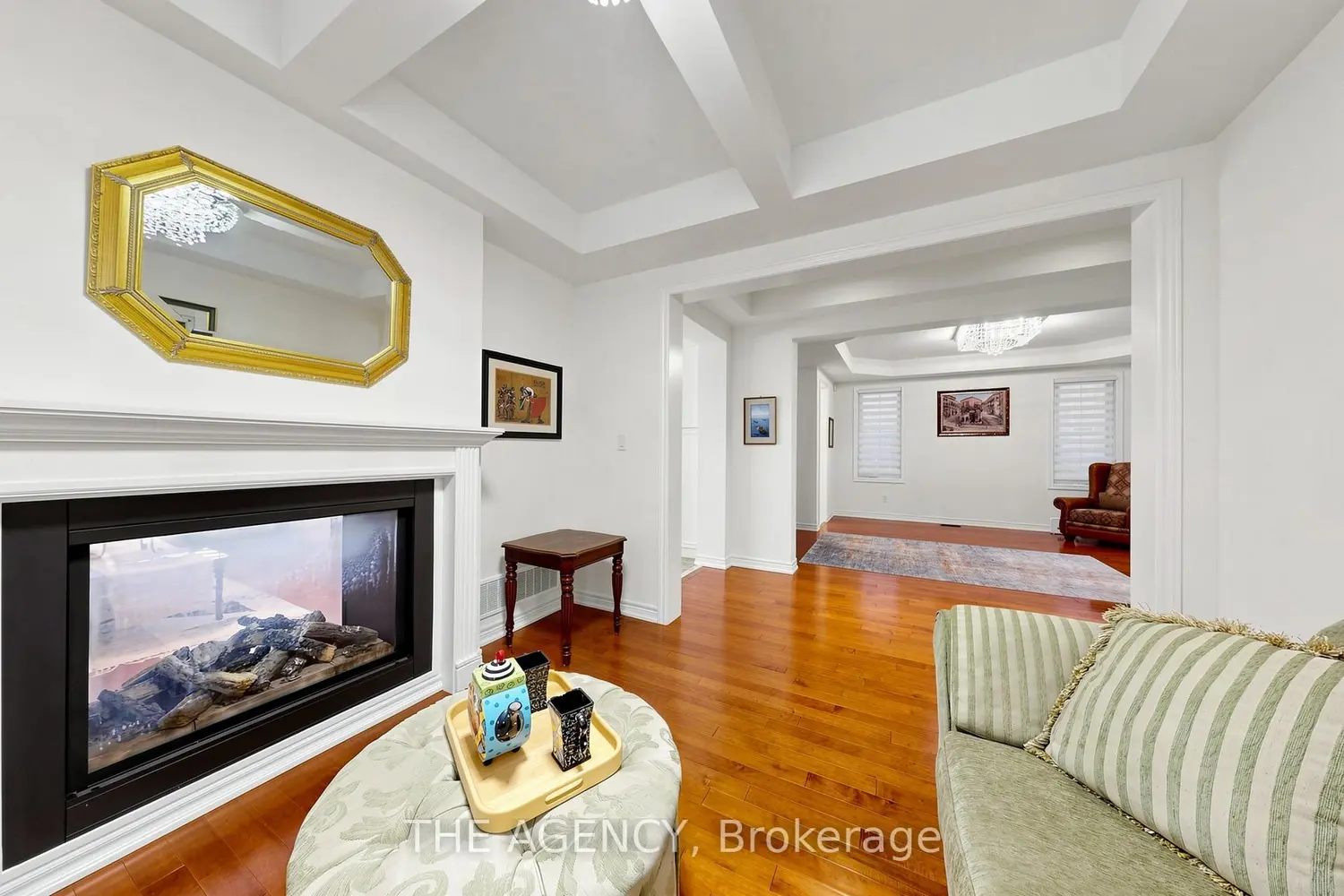 98 Fitzmaurice Drive photo 4