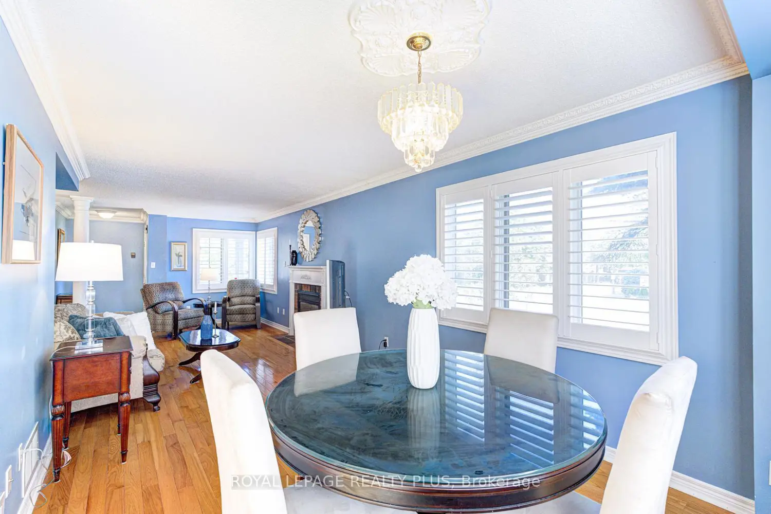 5658 Glen Erin Drive 1 photo 4