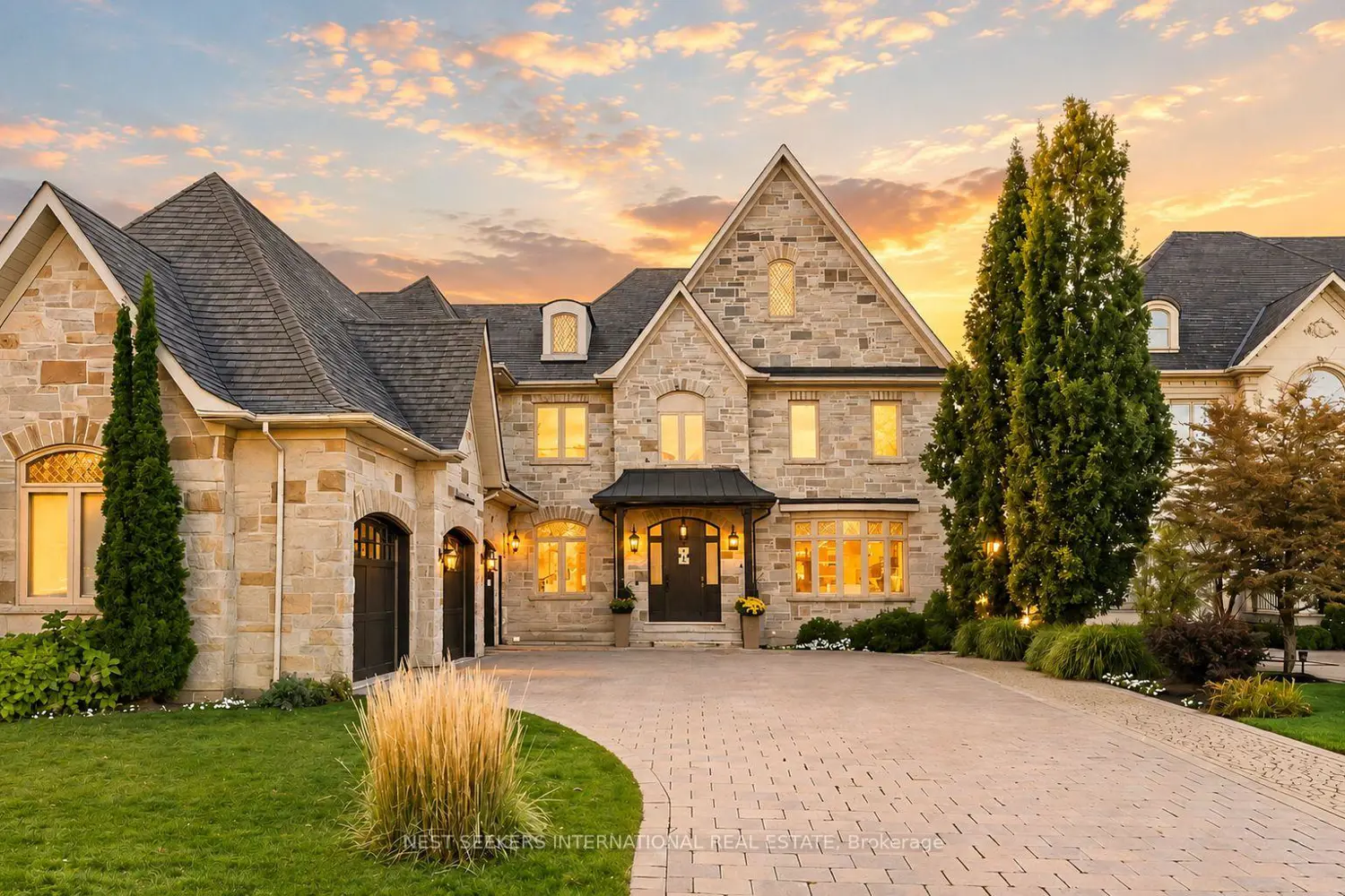 79 Grandvista Crescent