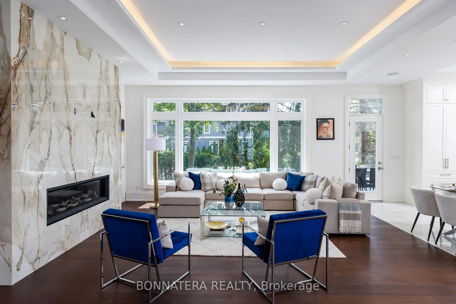 1042 Bridge Road photo 5