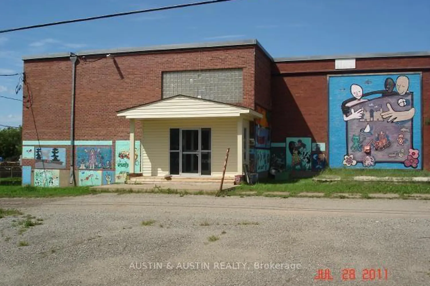 110 Clark Street photo 5